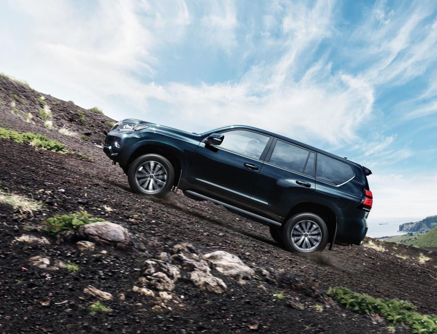  Toyota Land Cruiser Prado (150) 2017 года  (JP) (фото 4 из 17)